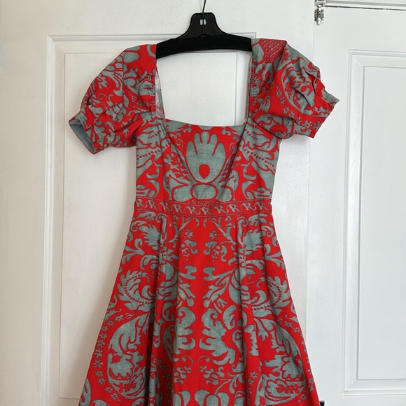 ALICE + OLIVIA FREDIA PUFF SLEEVE MIDI DRESS IN SIZE 2 - Picture 5 of 7